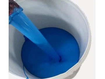 Ki faktè ki enfliyanse tandans pri résine enstore?